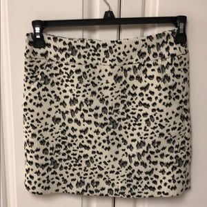 The Loft Black white and gray animal print skirt